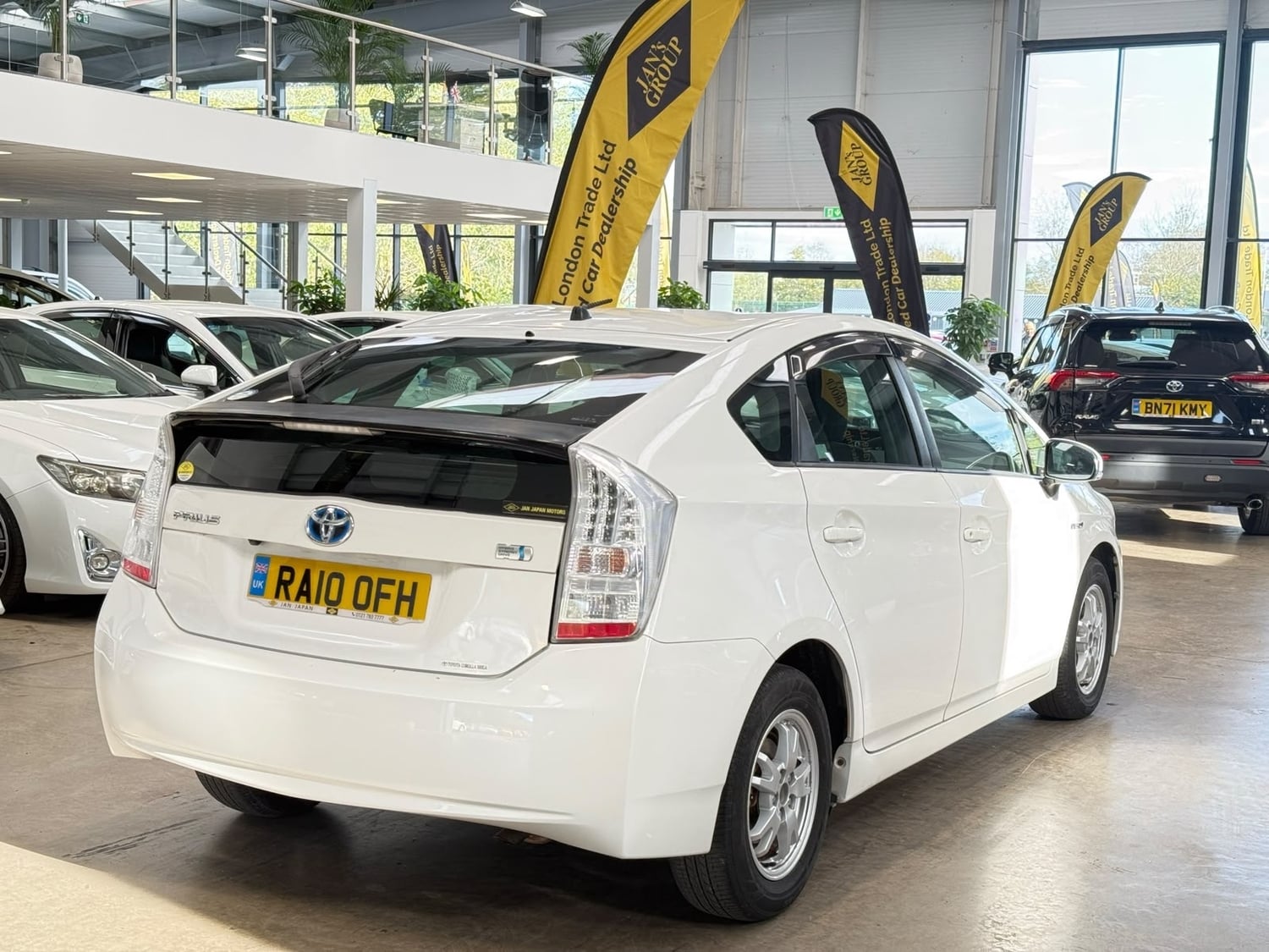 [ berth ]Toyota Prius