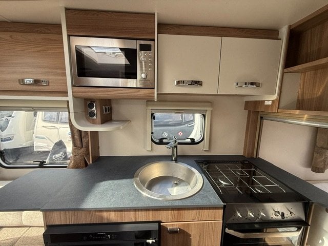 Swift Sprite Alpine 4 2022 - Motorhomes & Caravans in Royston