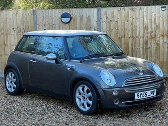Mini Hatch 2005