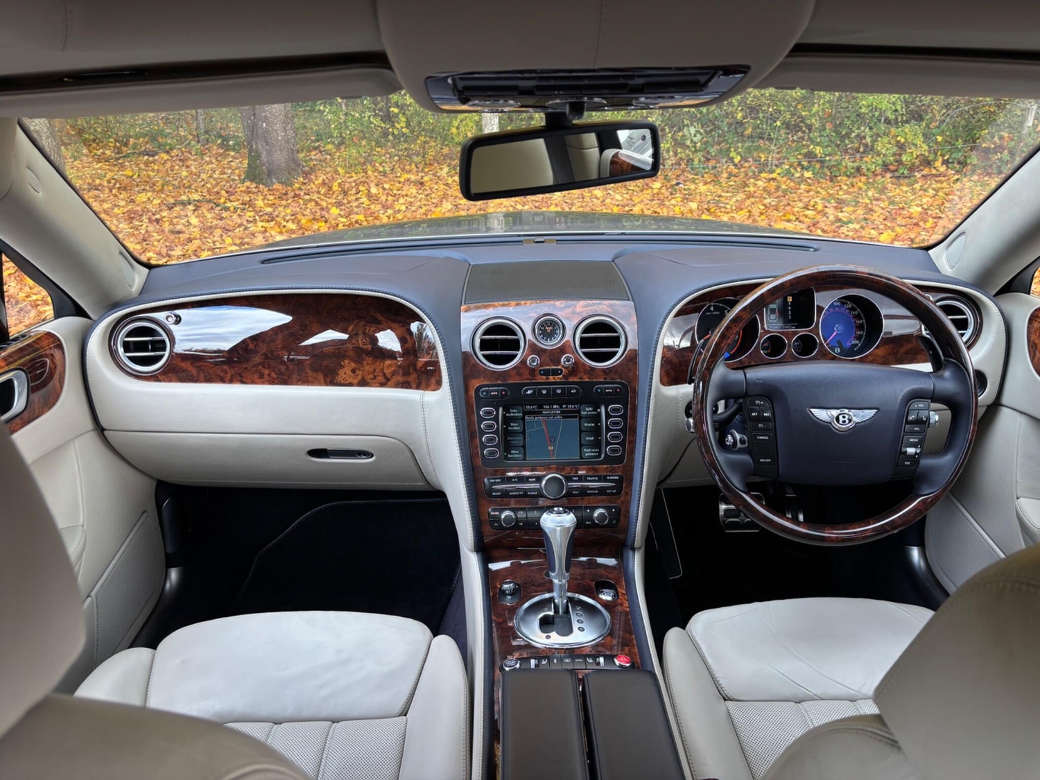 [ berth ]Bentley Continental
