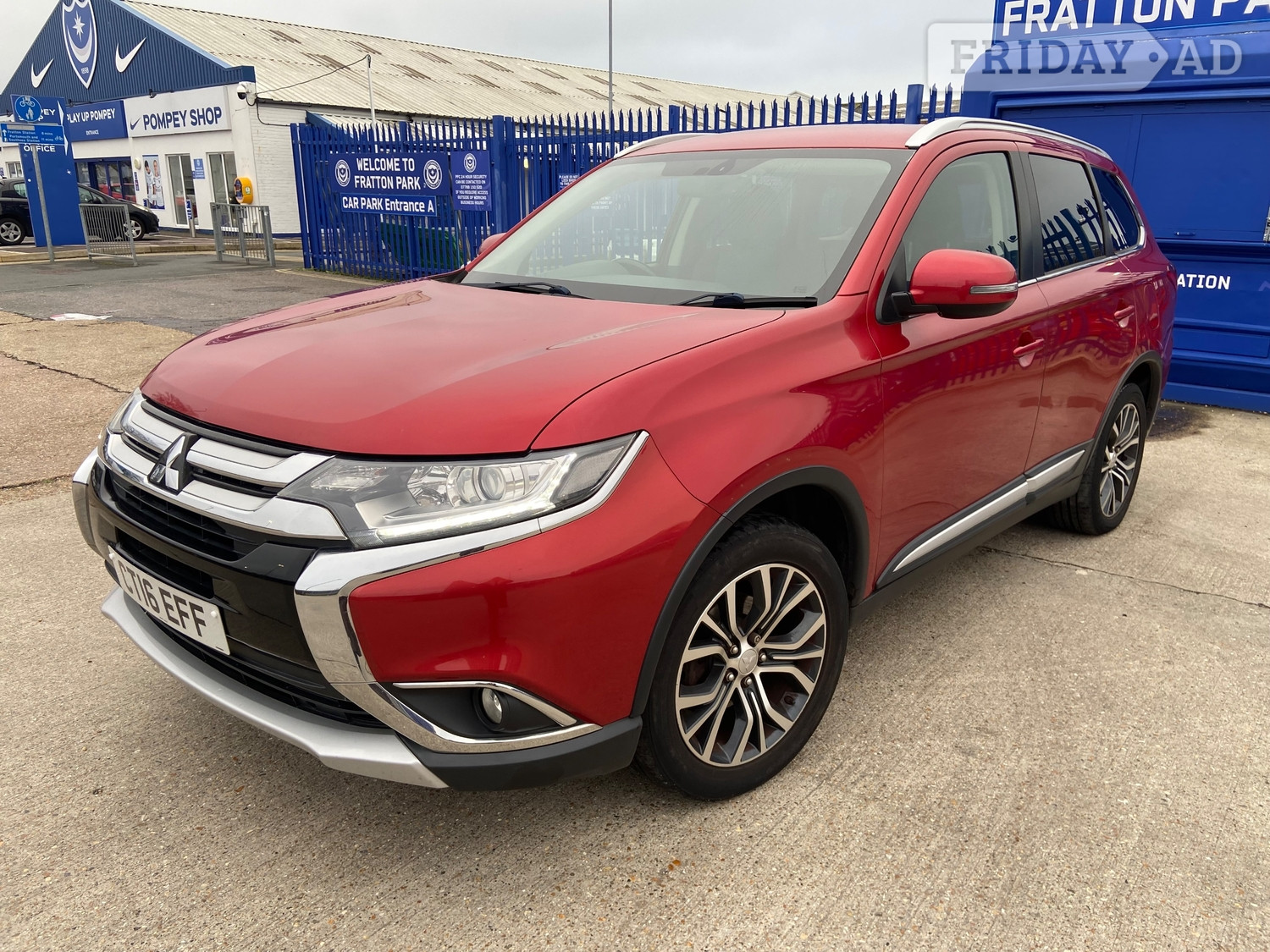 Mitsubishi Outlander 2016 - Cars