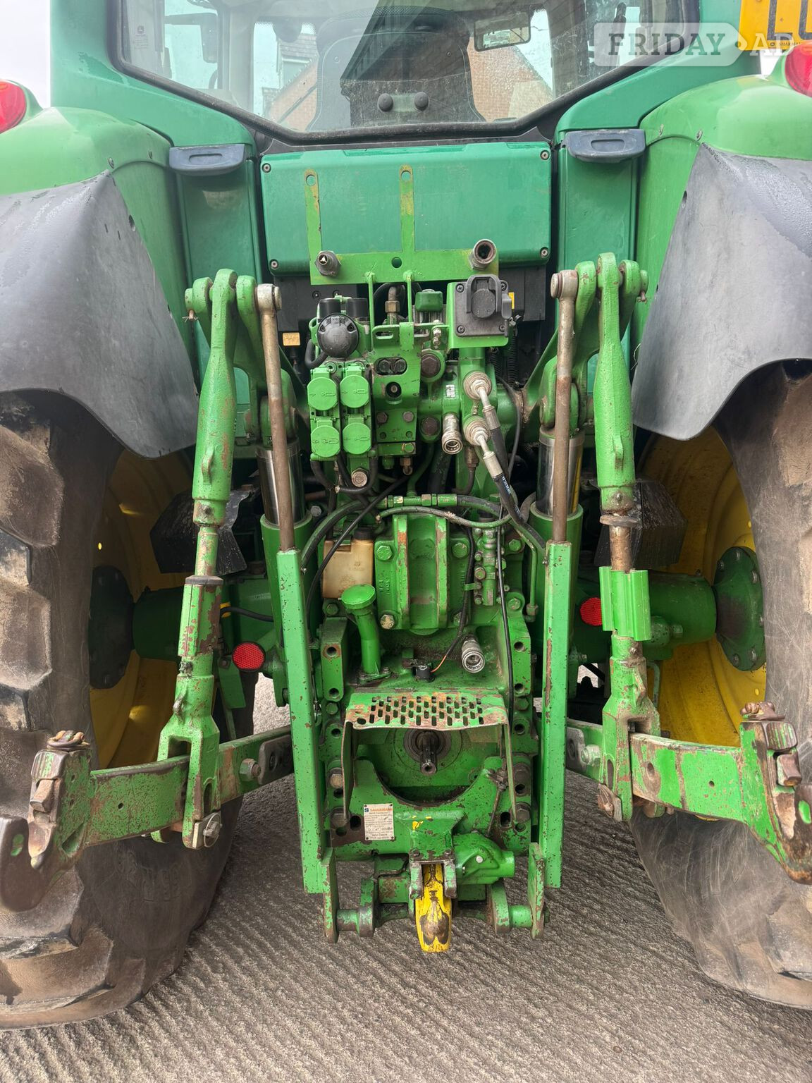 [ berth ]John Deere 6920
