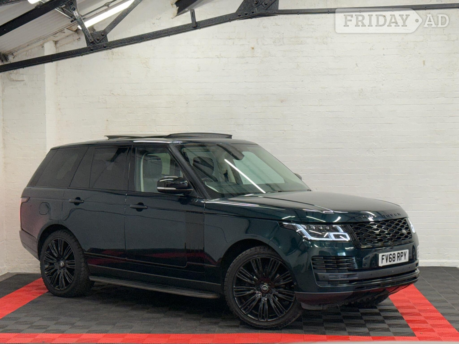 Land Rover Range Rover 2018 in Birmingham