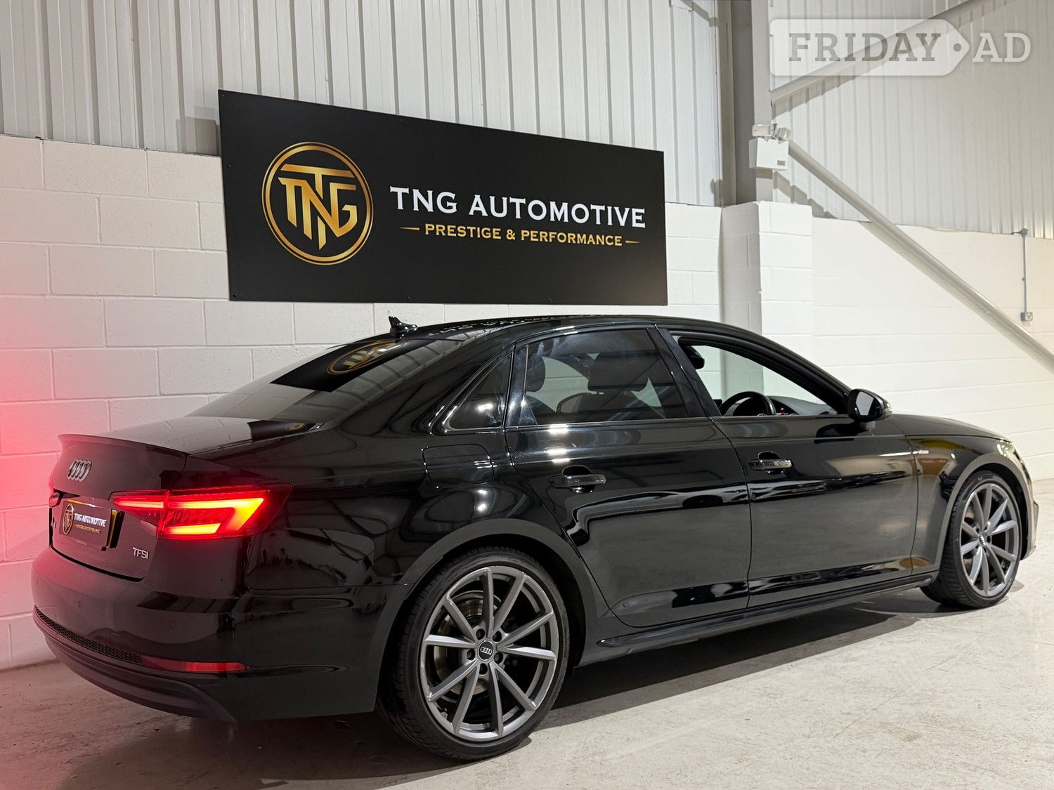 Audi A4 2018 - Cars