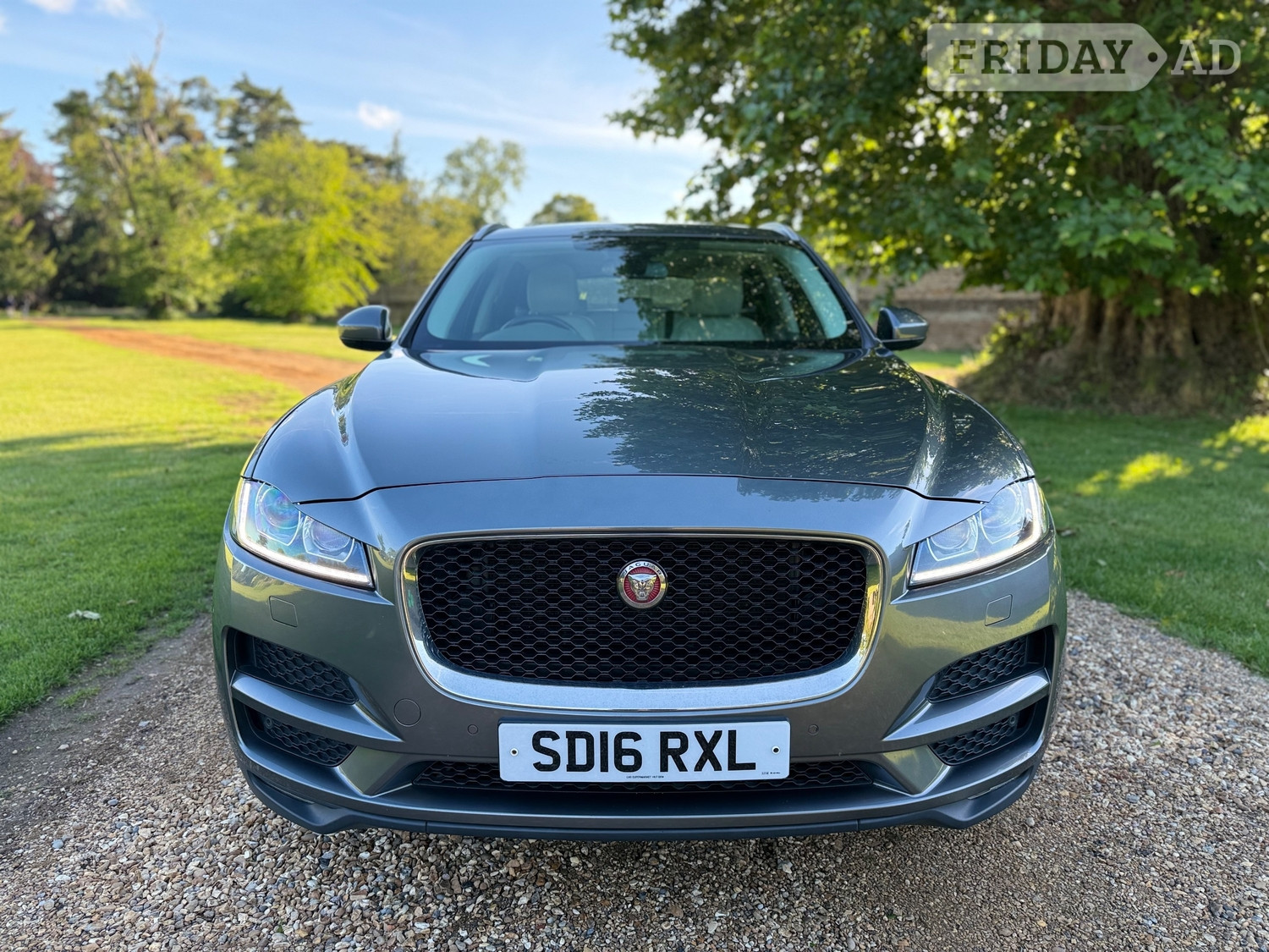Jaguar F-Pace 2016 - Cars in Slough