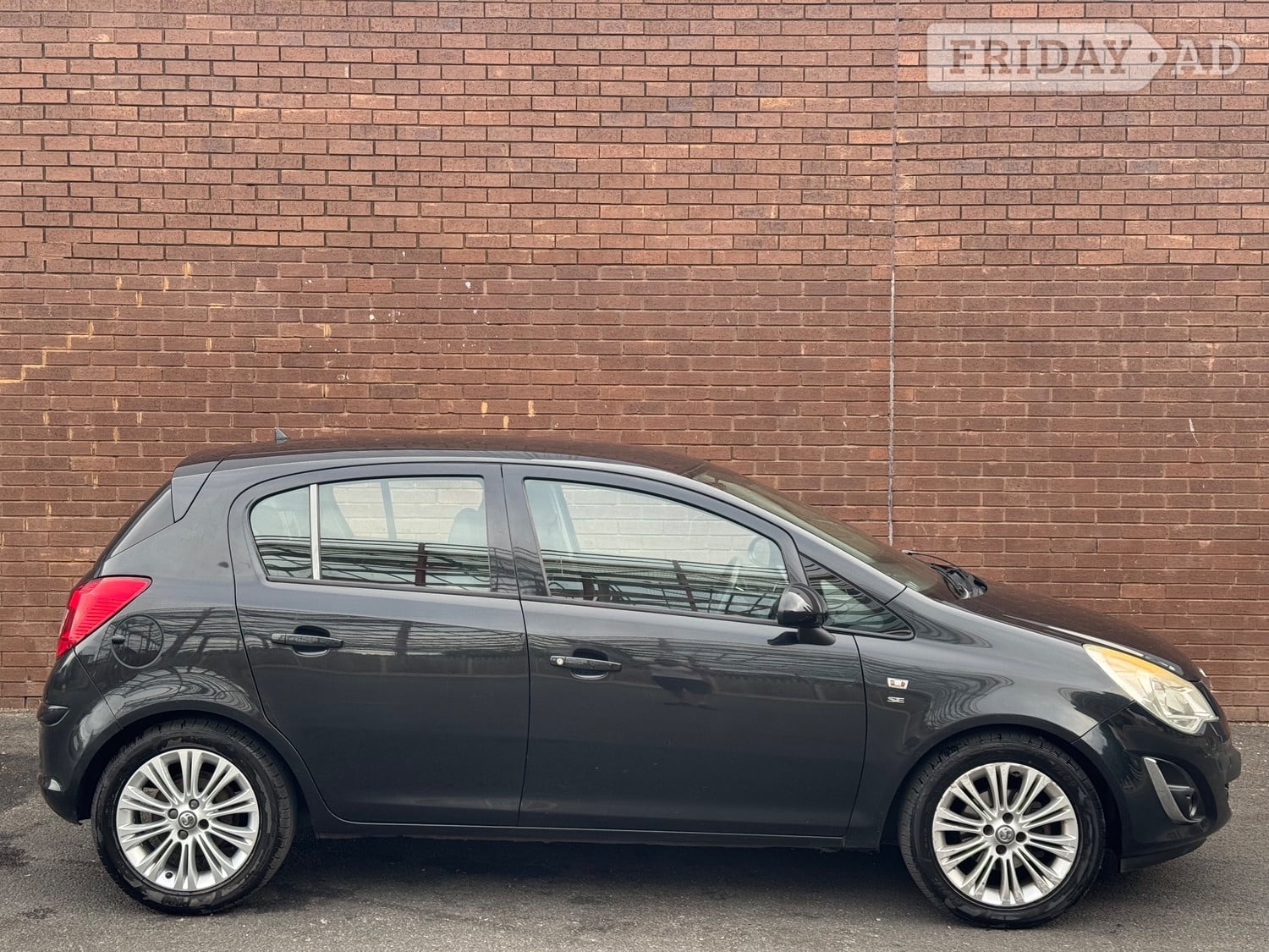 Vauxhall Corsa 2012 - Cars in Ashford