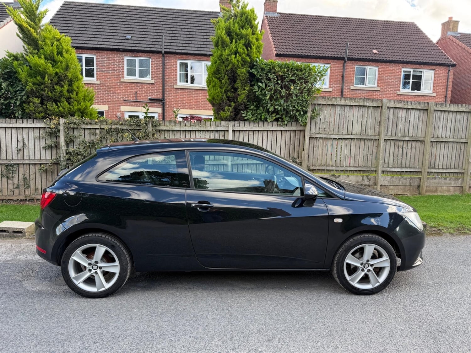 SEAT Ibiza 2014 - Cars in Boroughbridge