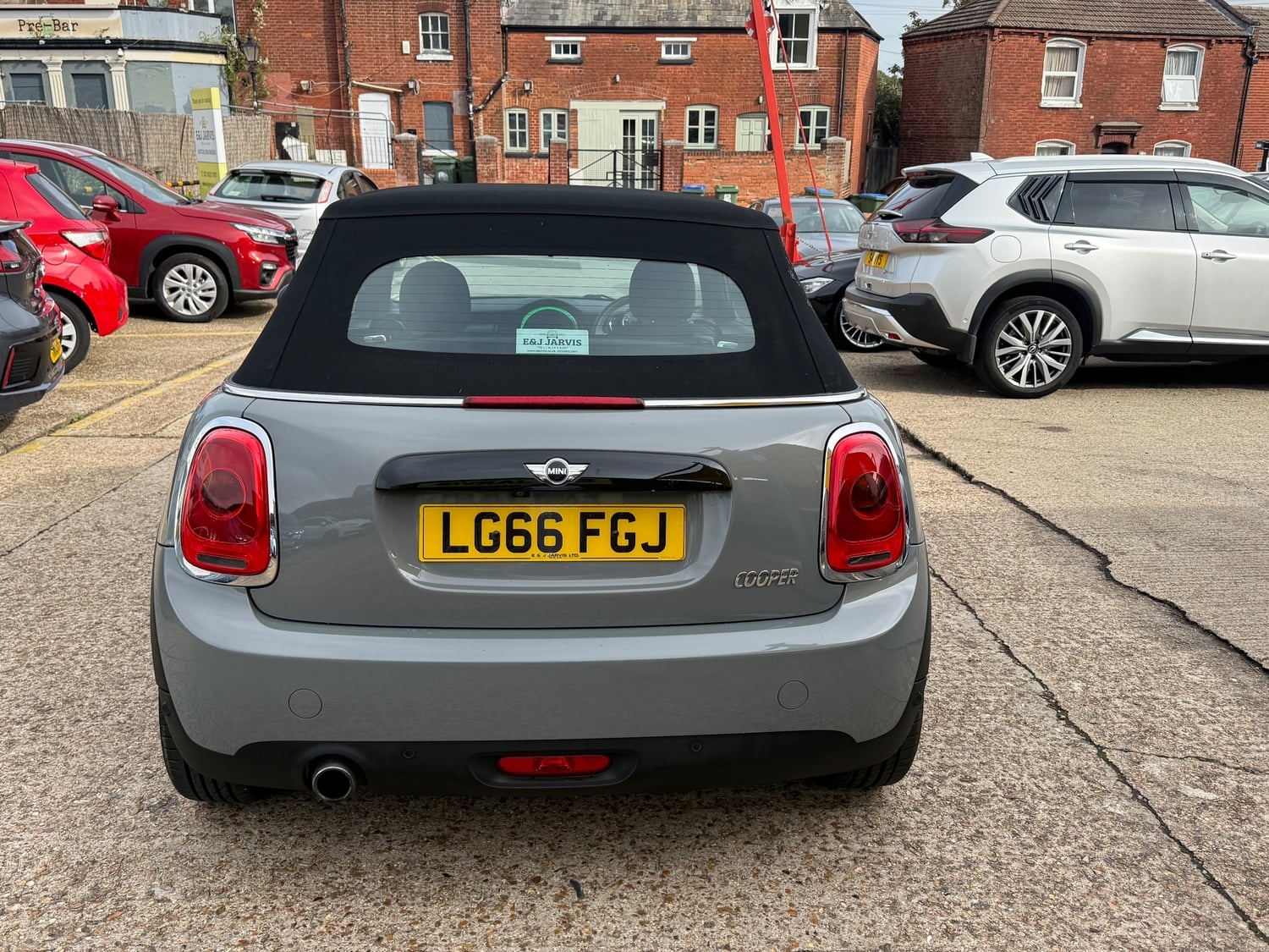 [ berth ]Mini Convertible