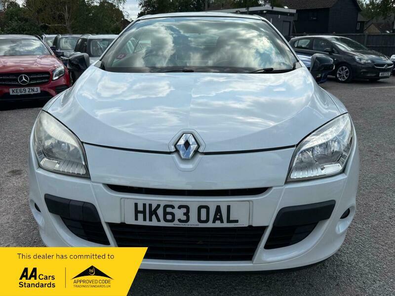 Renault Megane Crawley