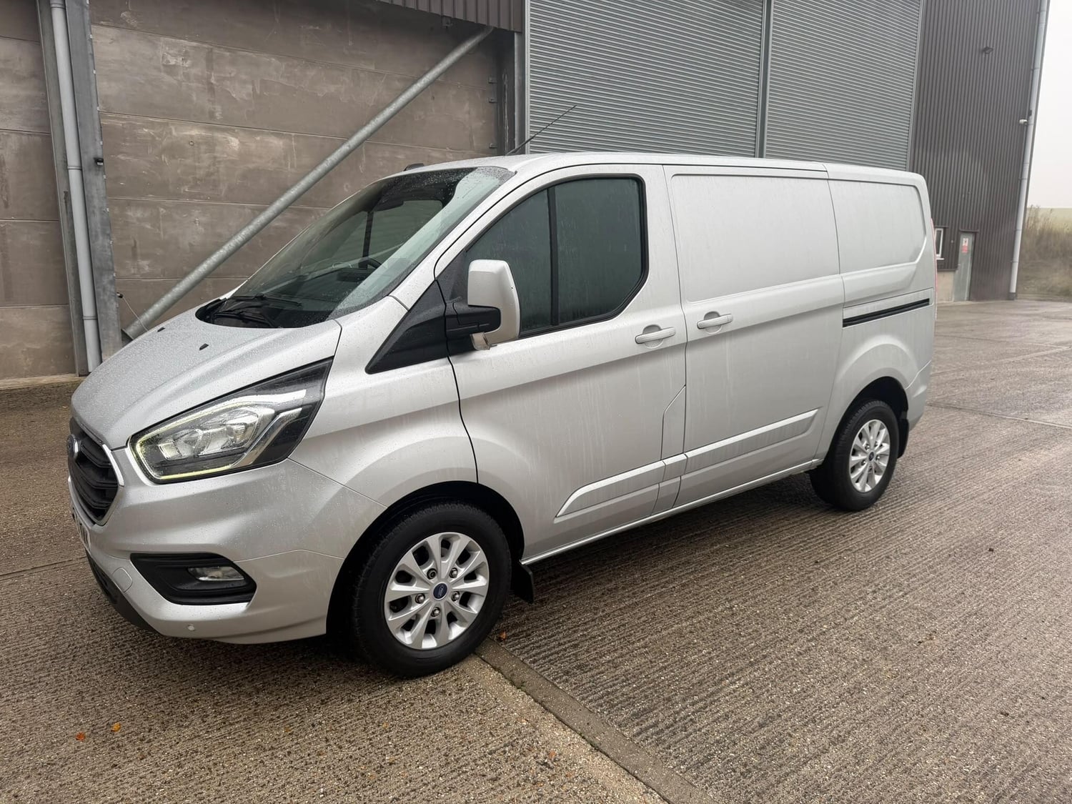 Ford Transit Custom 2020 - Vans & Commercial Vehicles in Newbury