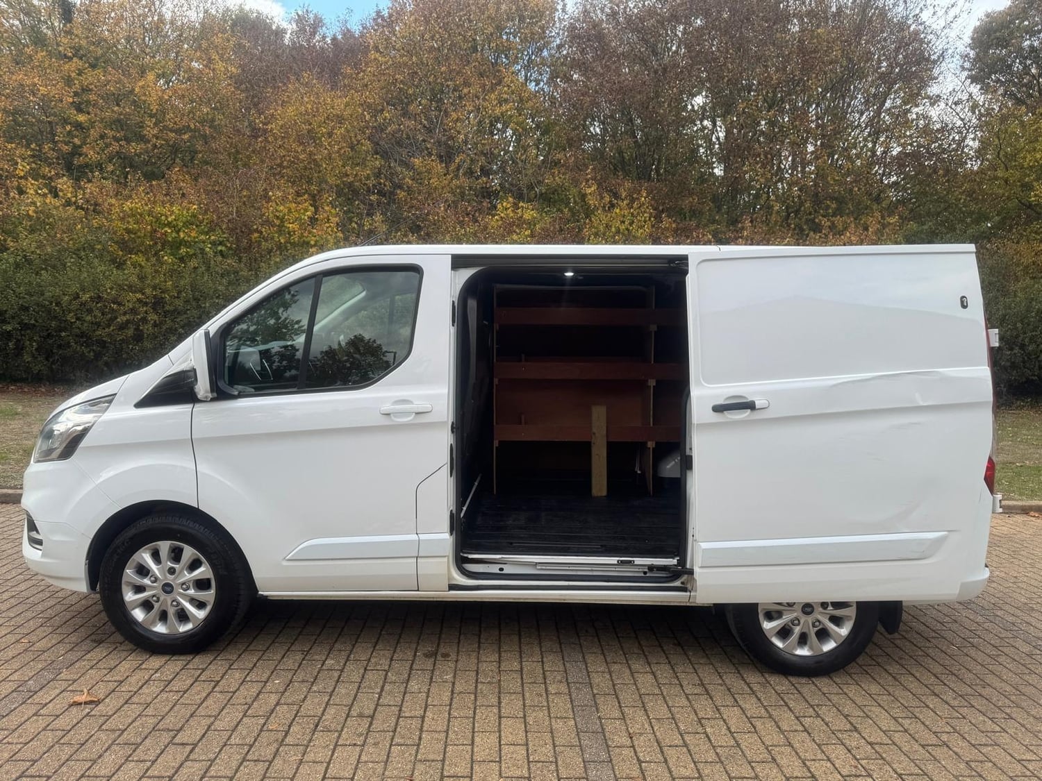 Ford Transit Custom 2020 - Vans & Commercial Vehicles