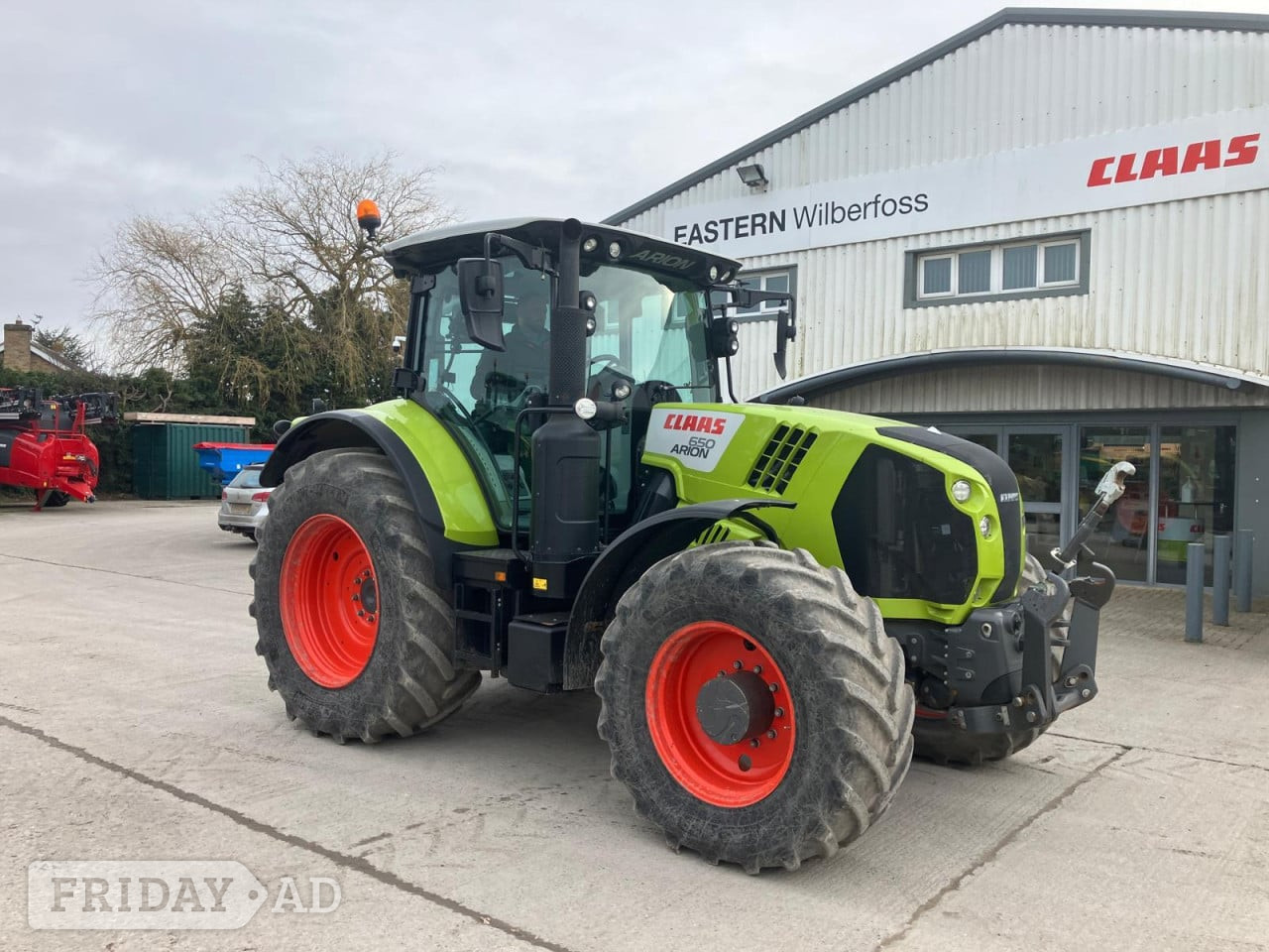 [ berth ]Claas Arion 650