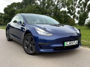 Tesla Model 3 2019