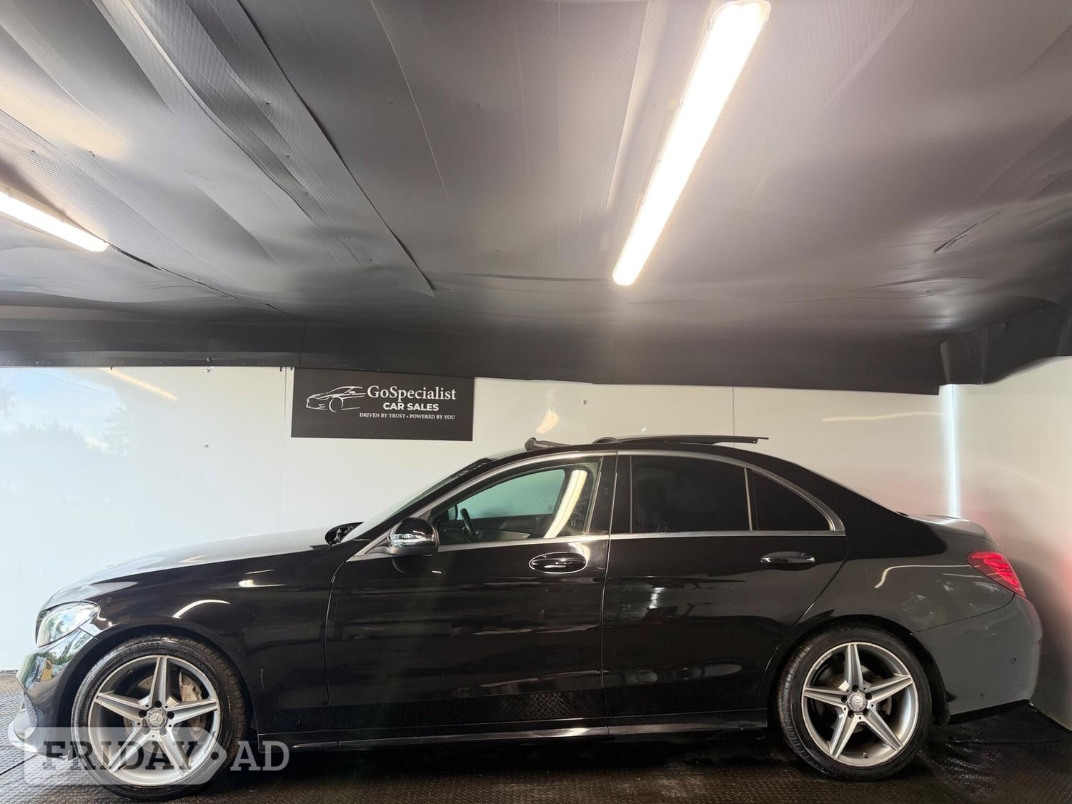 [ berth ]Mercedes-Benz C Class