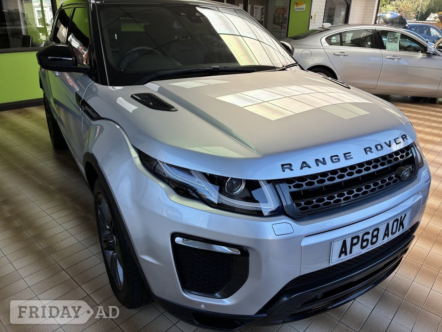 Land Rover Range Rover Evoque 2018 in Pevensey
