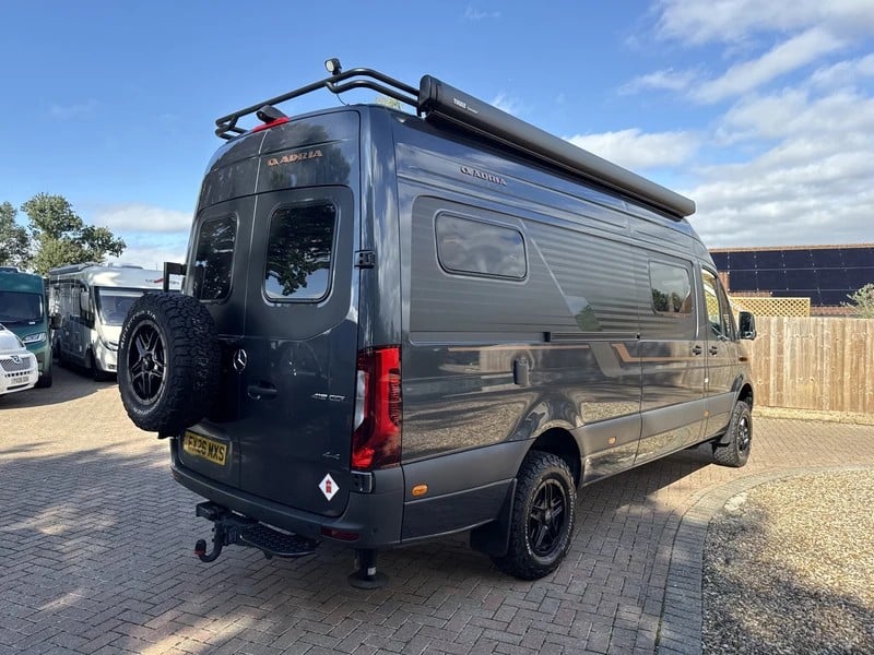 [2 berth ]Adria SUPERTWIN 700 SGX