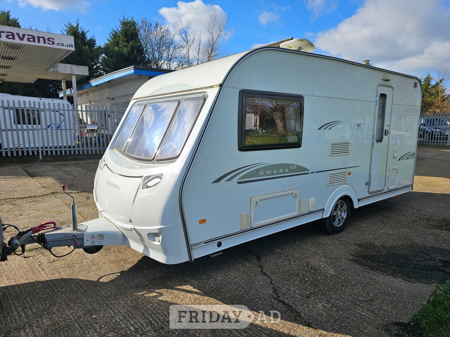 Coachman Amara 2009 in Cambridge