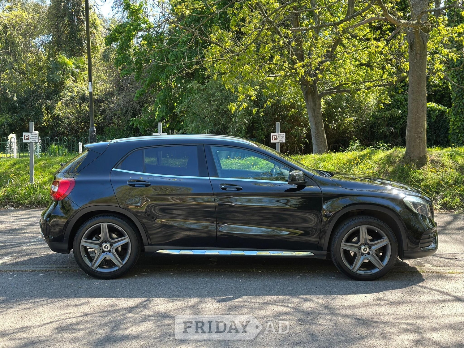 [ berth ]Mercedes-Benz GLA