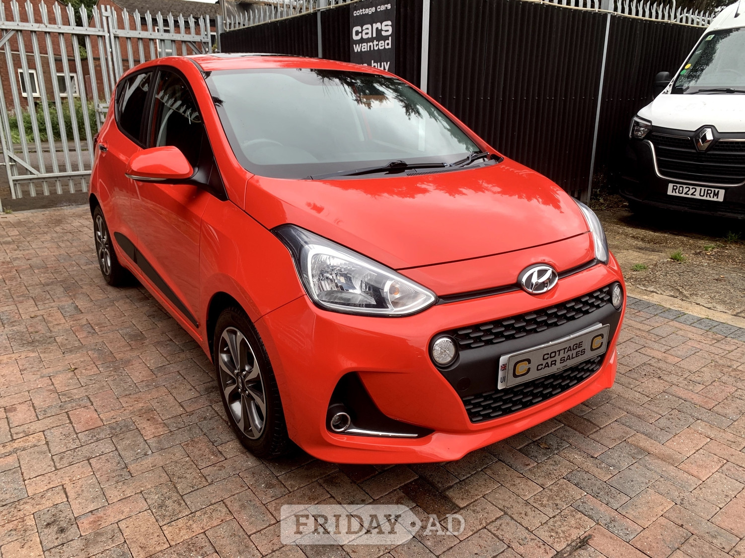 Hyundai i10 2019 in Hayes