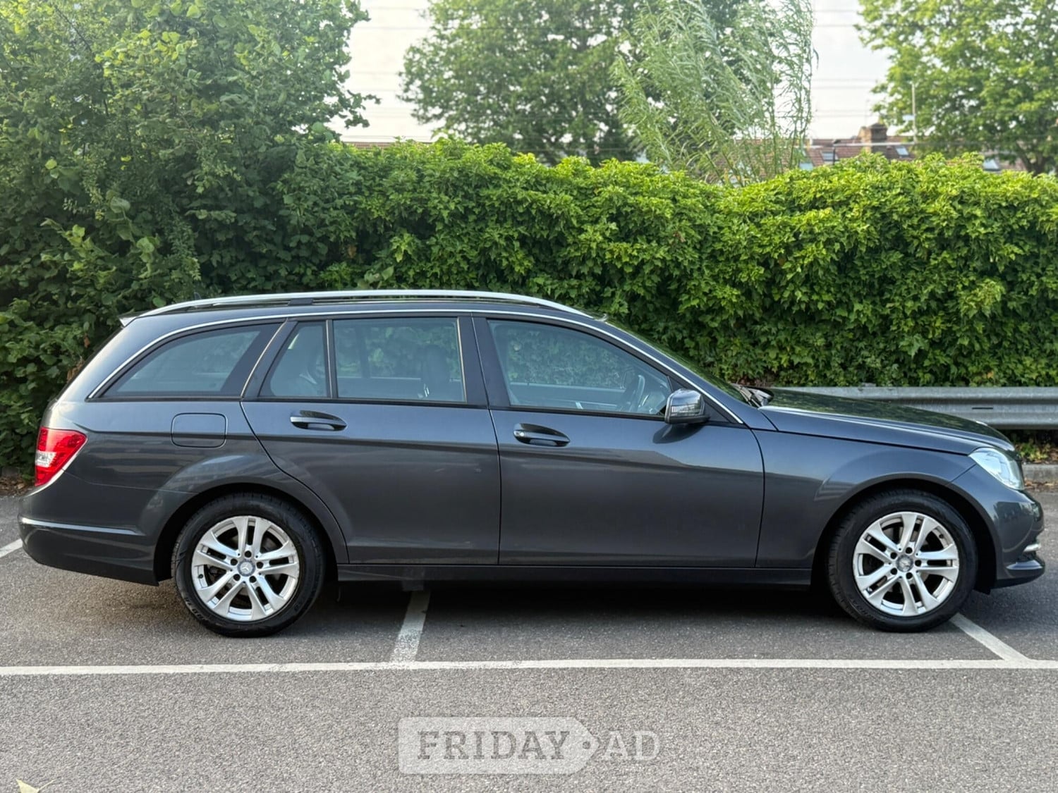 [ berth ]Mercedes-Benz C Class