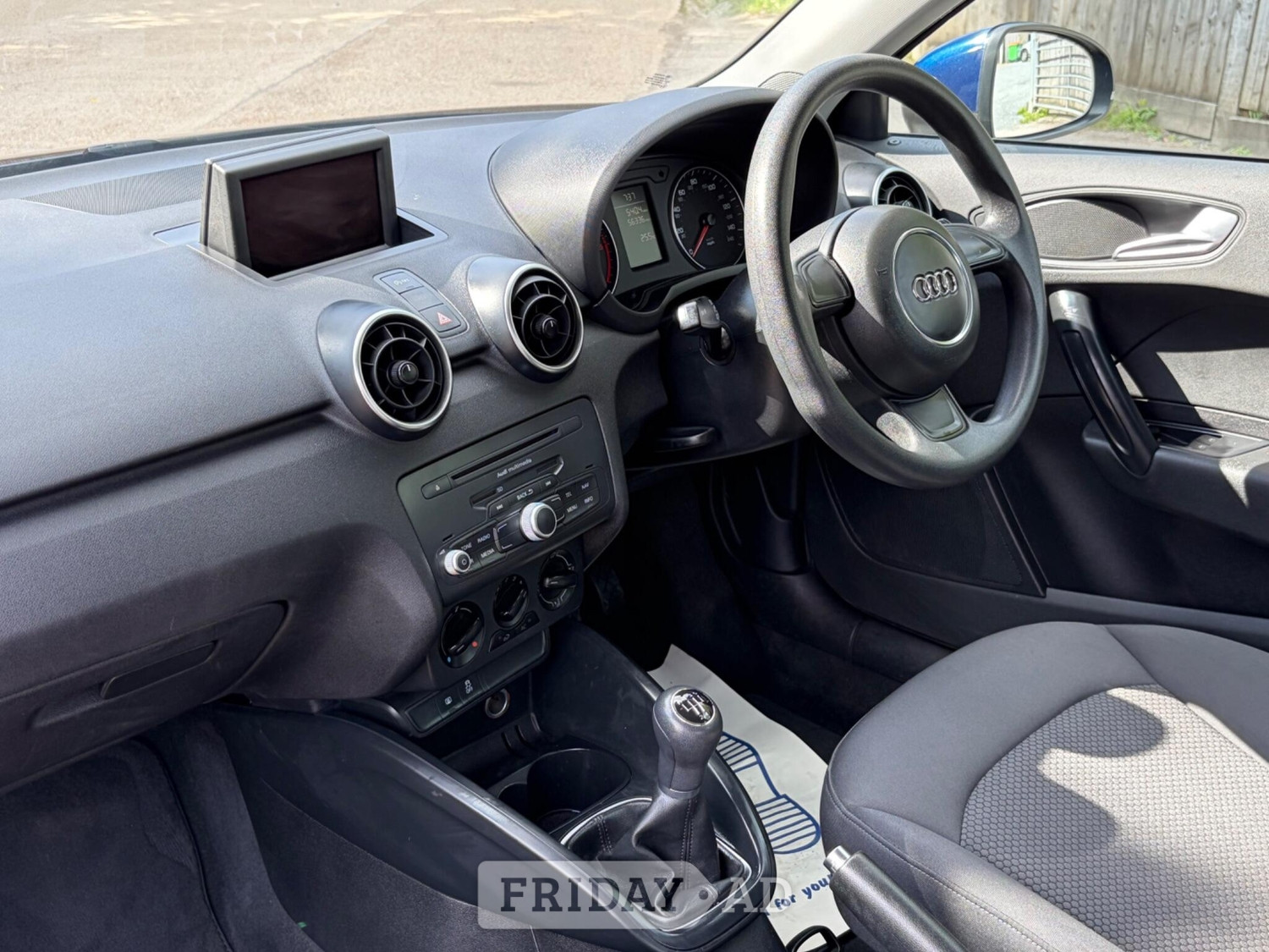 [ berth ]Audi A1