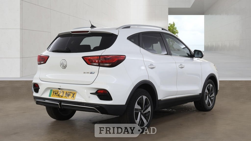 MG ZS 2023 - Cars in Tamworth