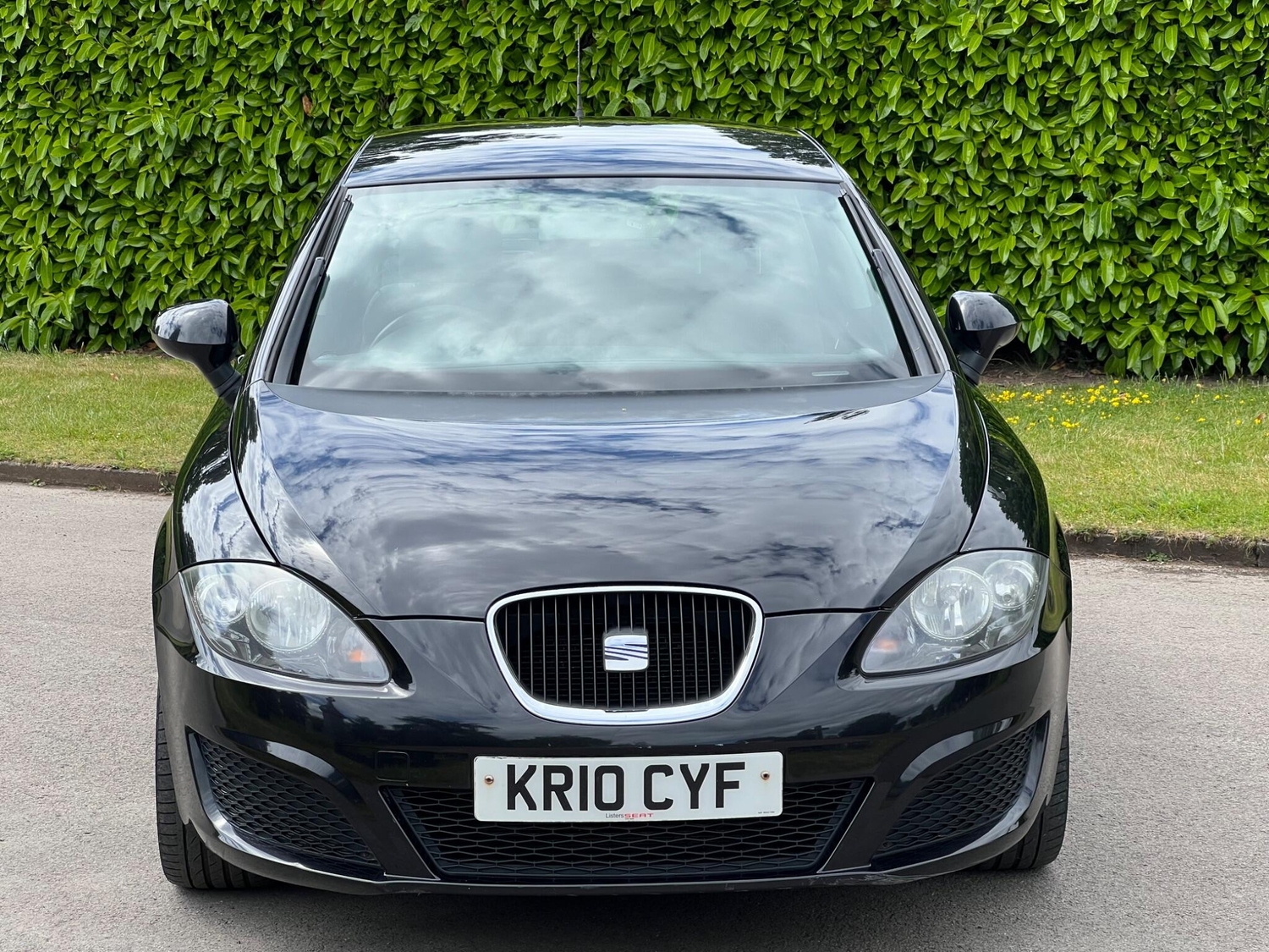 SEAT Leon 2010 - Cars