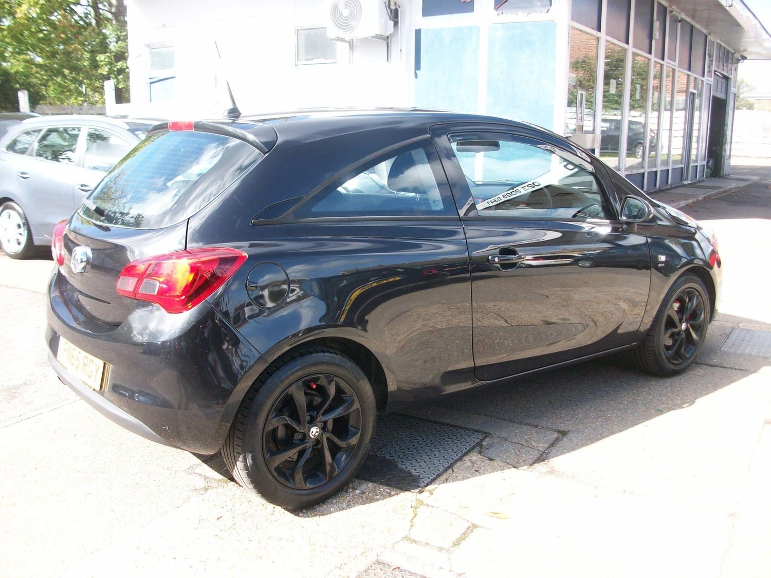 Vauxhall Corsa 2015 - Cars in Eastleigh