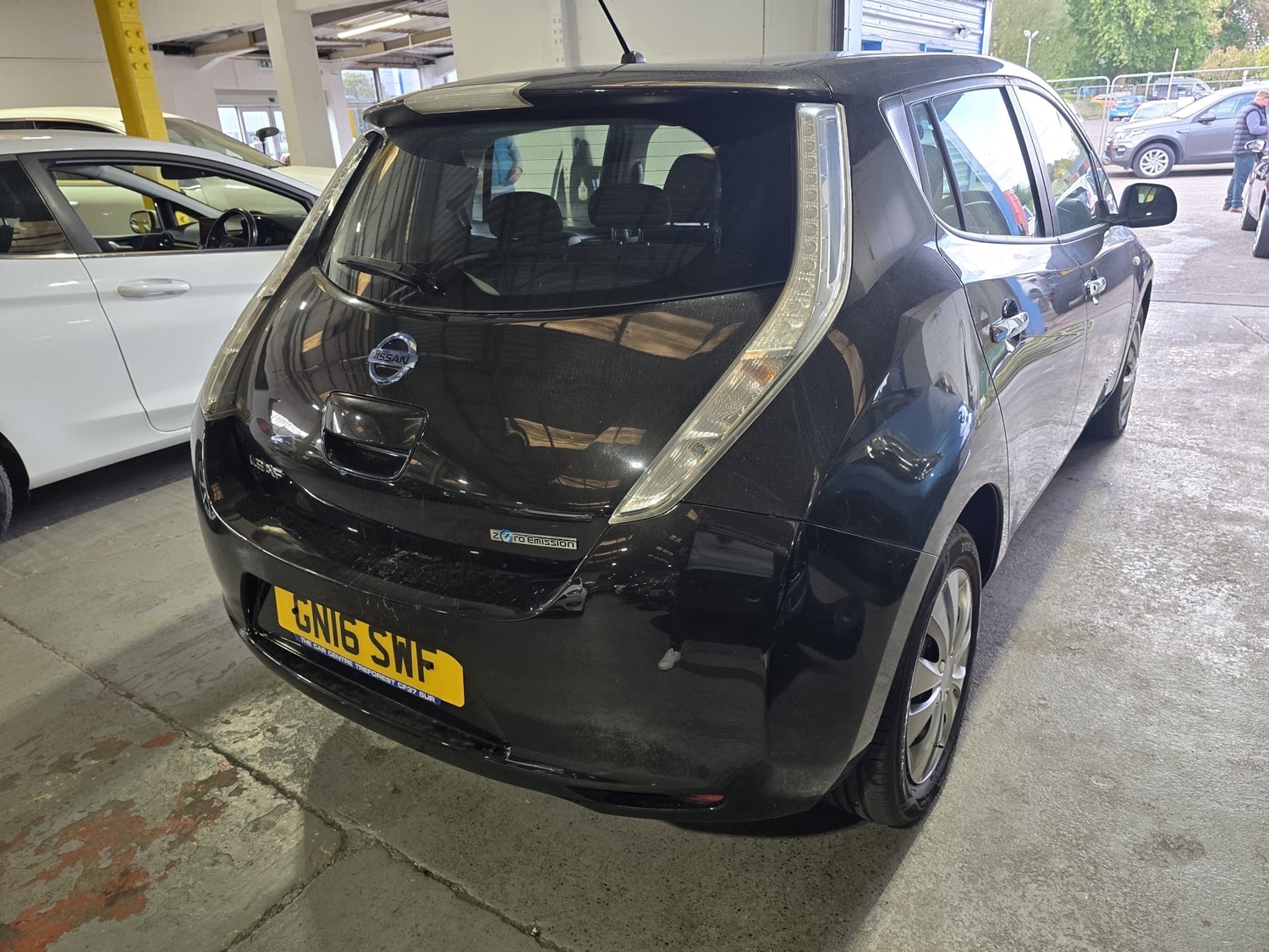 [ berth ]Nissan LEAF