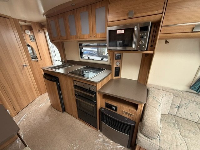 Bailey Pegasus Milan 2012 - Motorhomes & Caravans