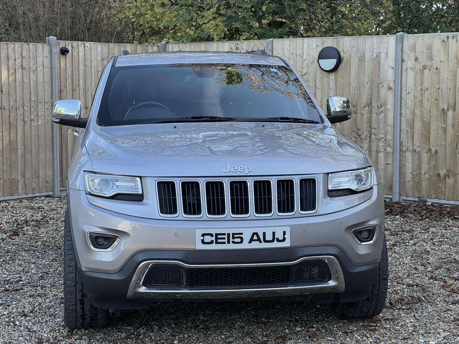 Jeep Grand Cherokee 2015 - Cars in Cranleigh
