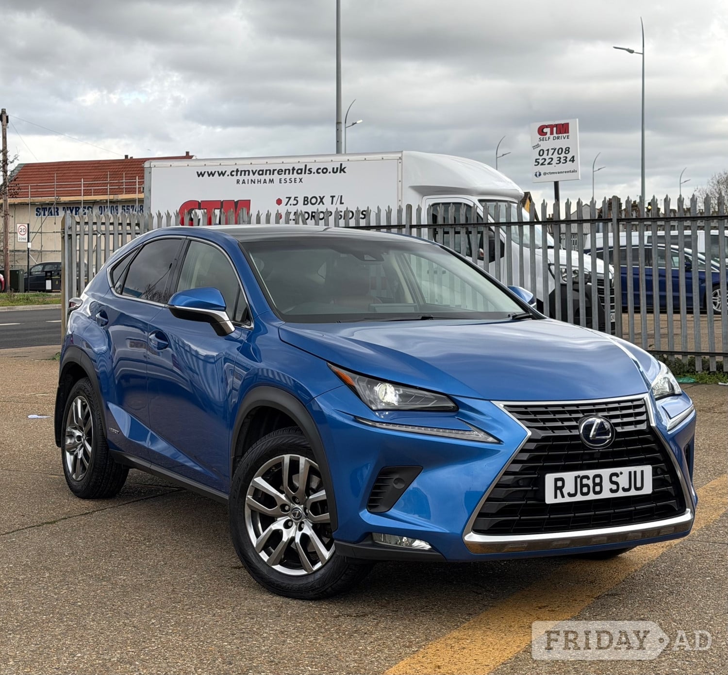 Lexus NX 2018 in Havering