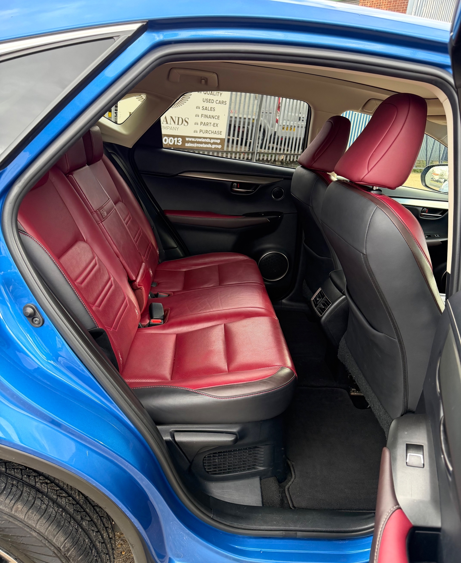 [ berth ]Lexus NX