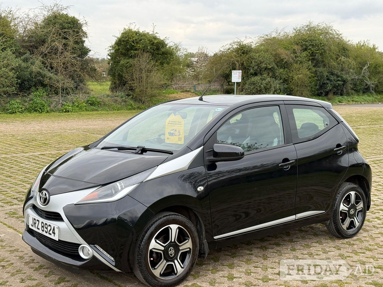 Toyota Aygo 2015 - Cars