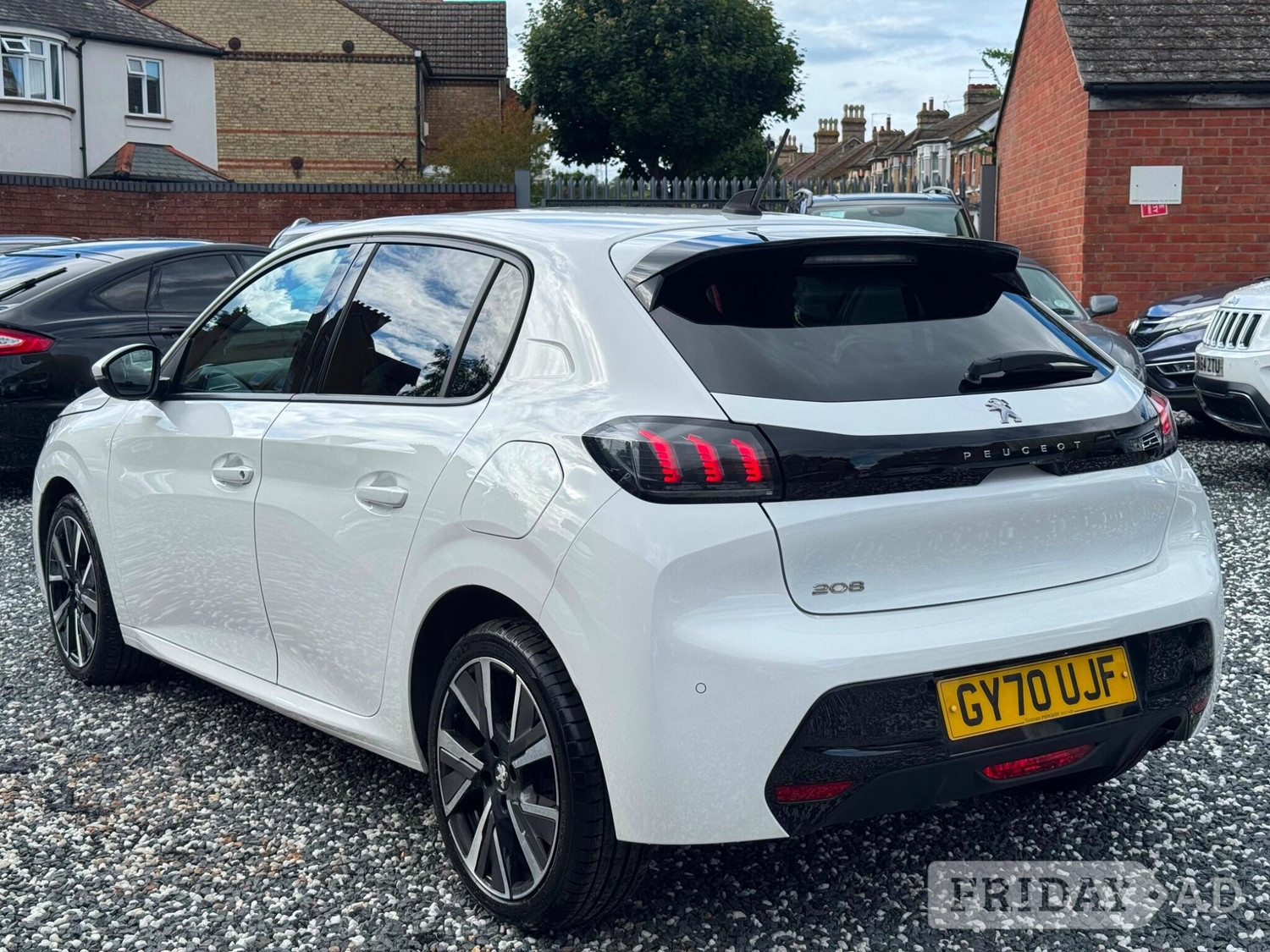 Peugeot 208 2020 - Cars