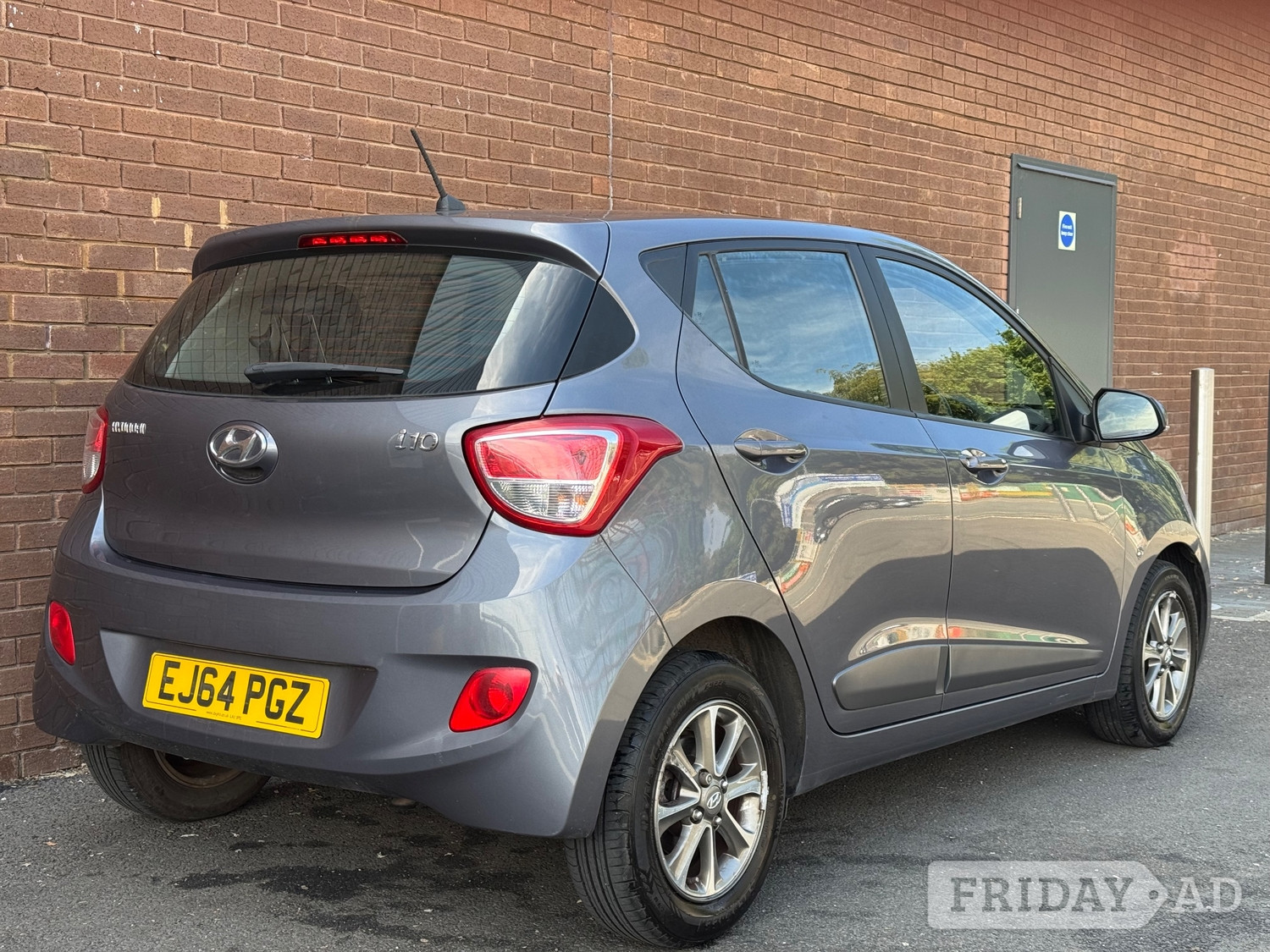 Hyundai i10 2014 - Cars