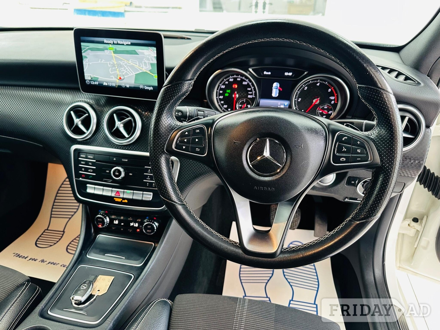 [ berth ]Mercedes-Benz A Class