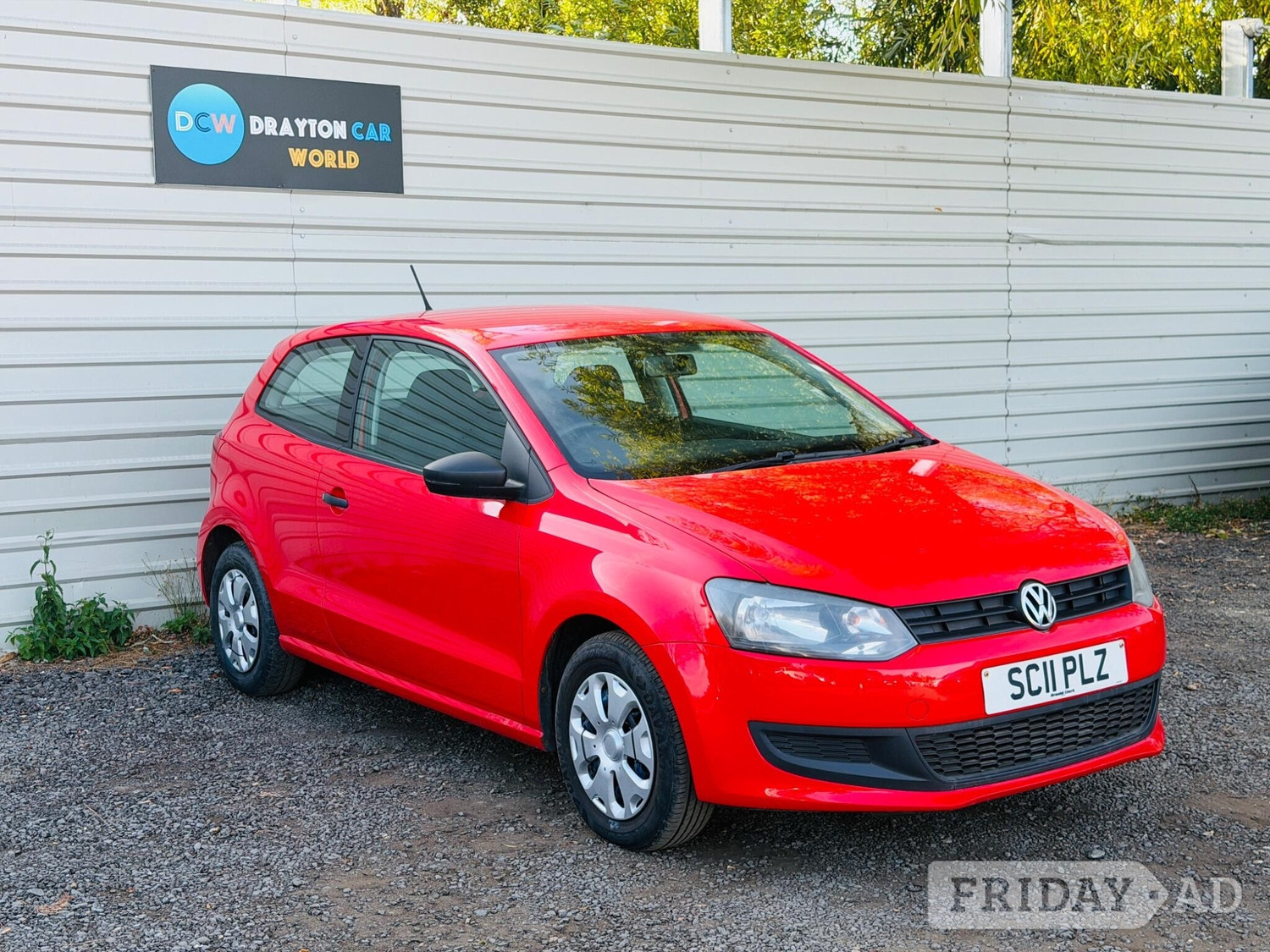 Volkswagen Polo 2011 - Cars in Hillingdon
