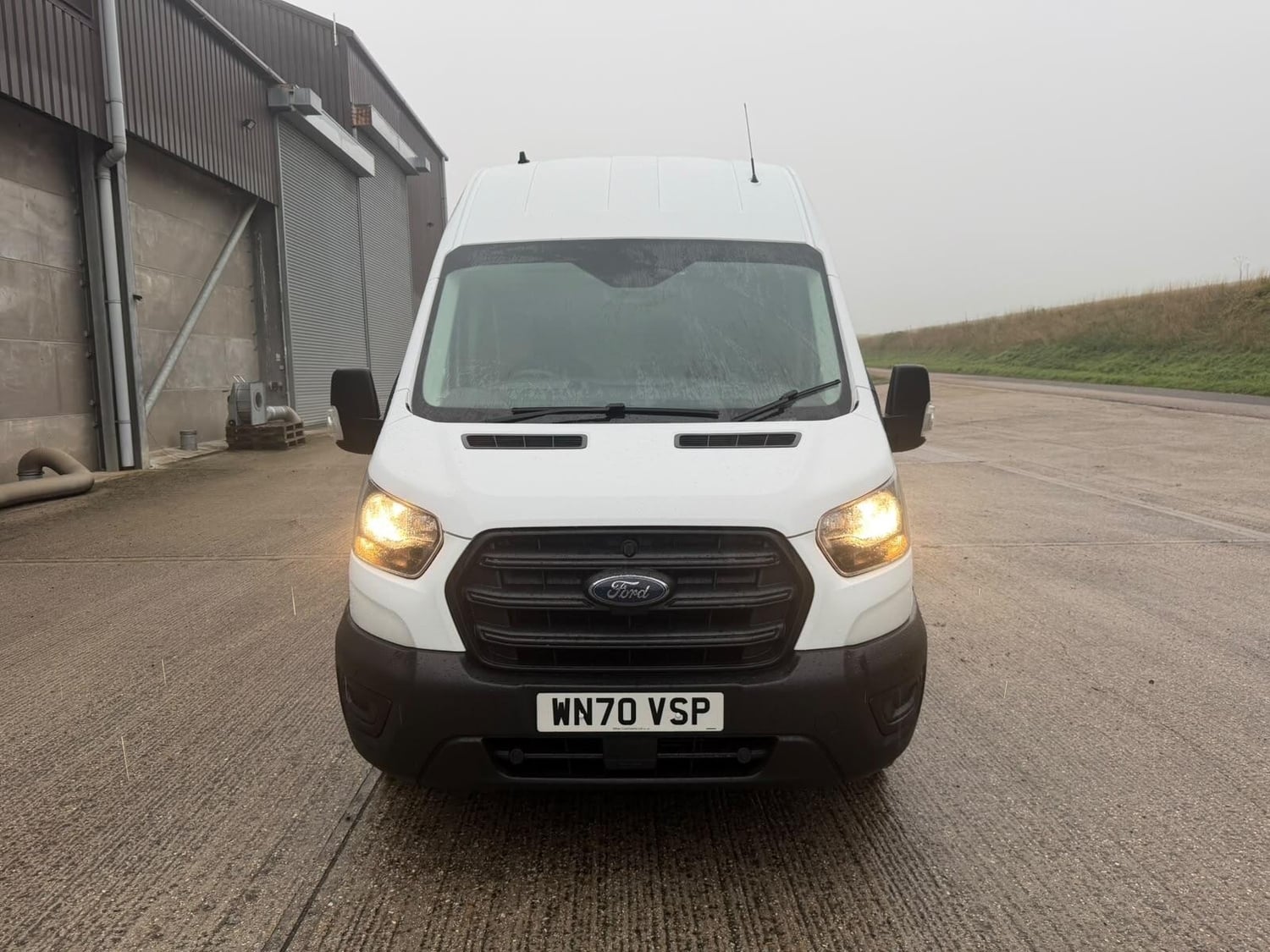 Ford Transit 2020 - Vans & Commercial Vehicles in Newbury