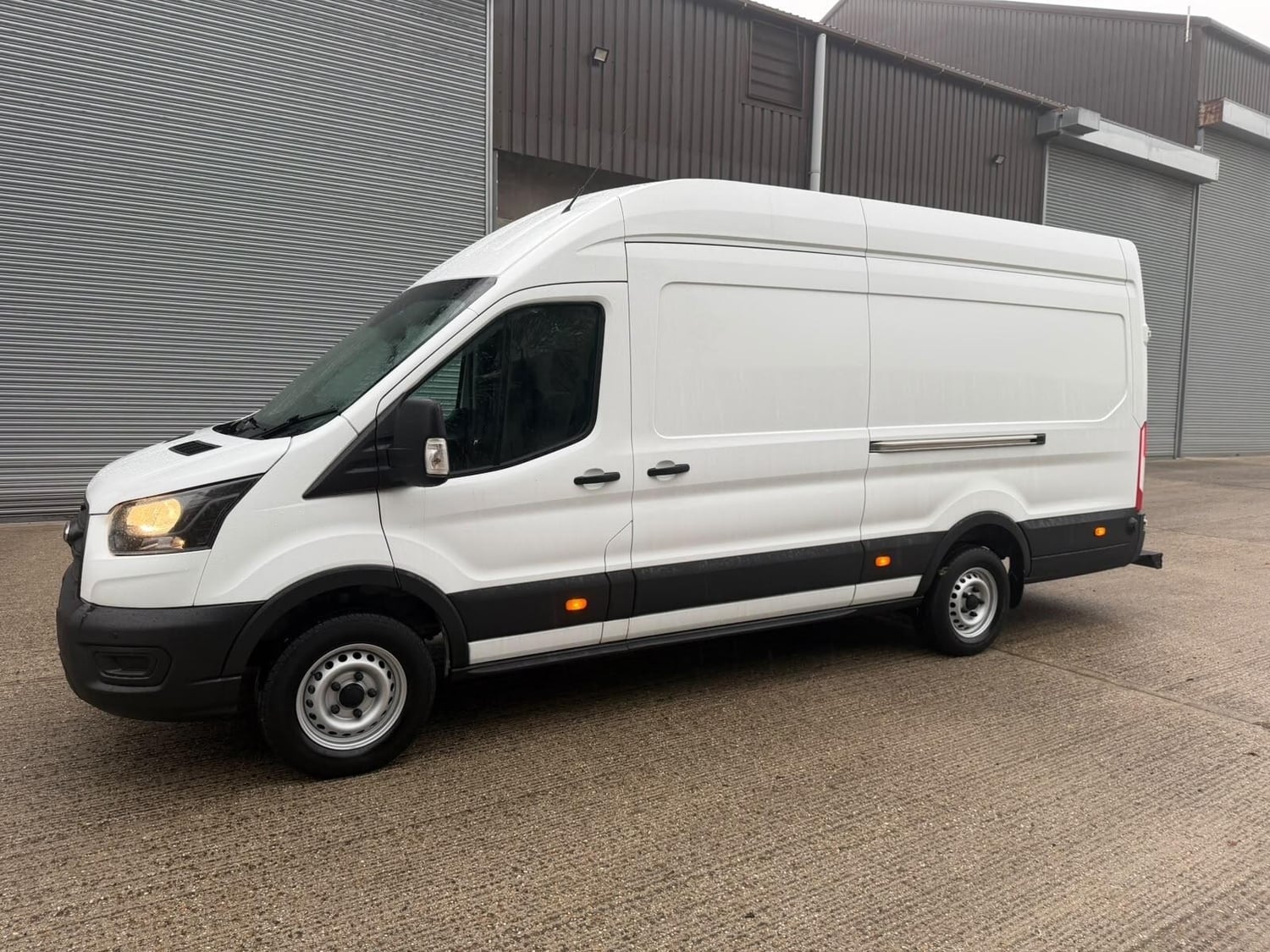 Ford Transit 2020 - Vans & Commercial Vehicles