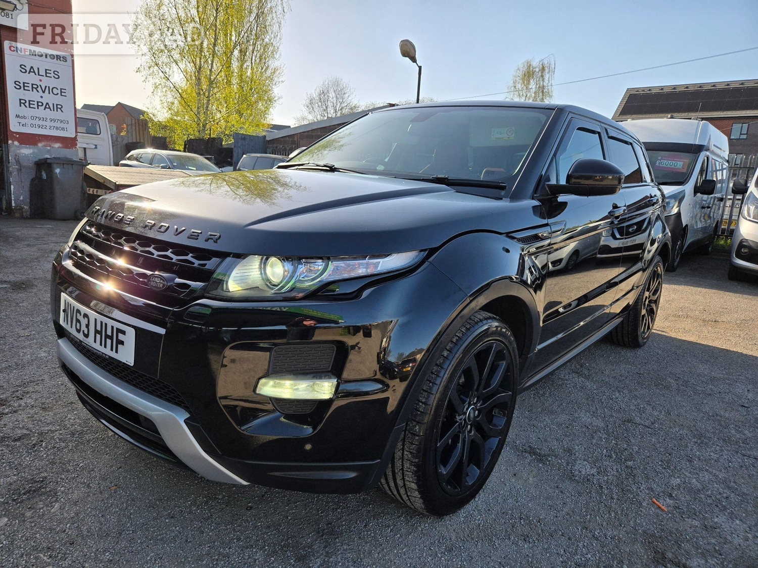 [ berth ]Land Rover Range Rover Evoque