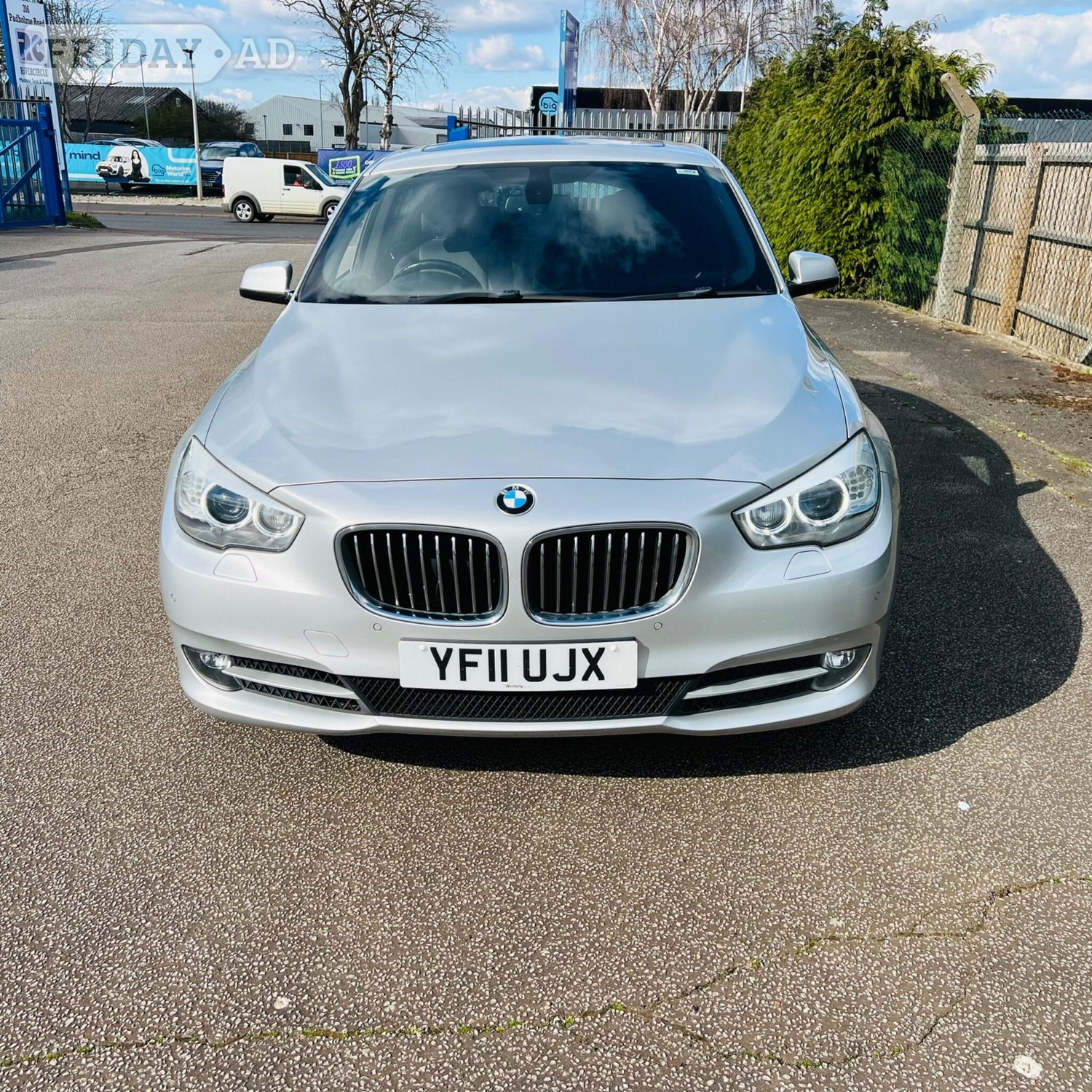 BMW 5 Series Gran Turismo 2011 - Cars