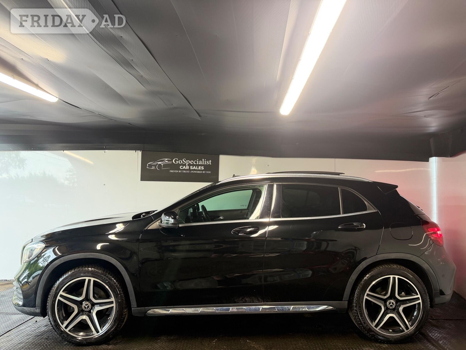 [ berth ]Mercedes-Benz GLA