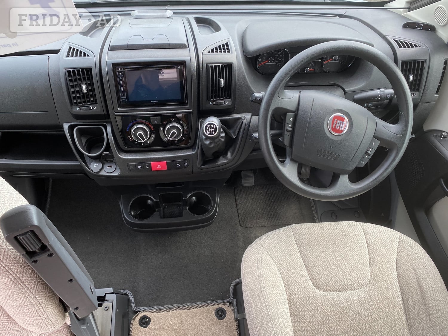 Auto-Trail V-Line 610 2018 - Motorhomes & Caravans in Huntingdon