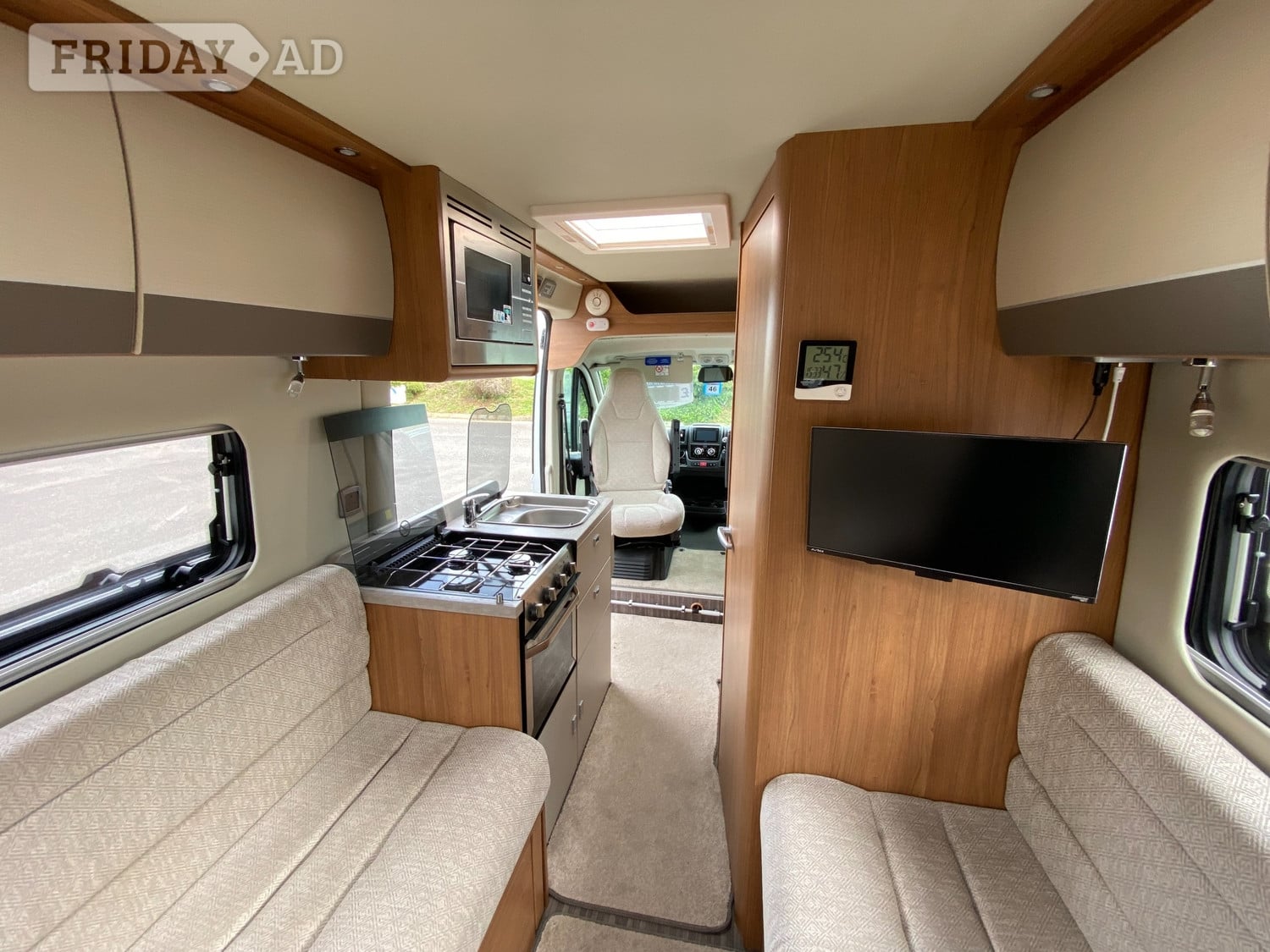 Auto-Trail V-Line 610 2018 - Motorhomes & Caravans