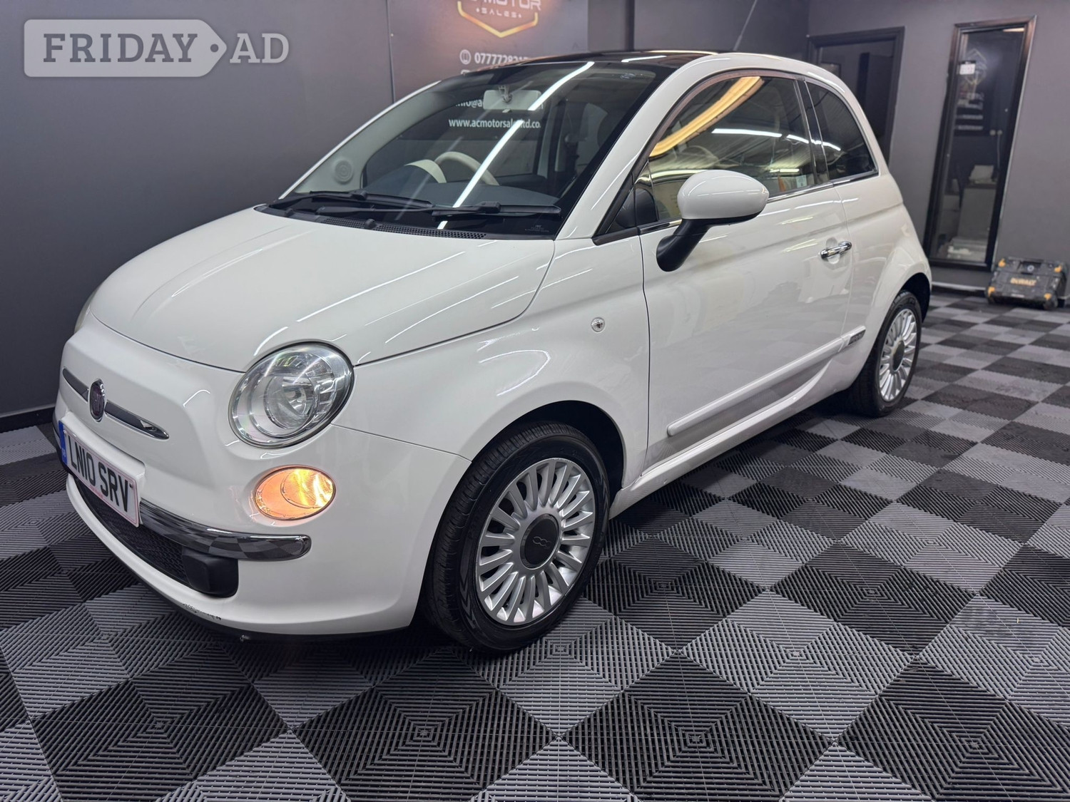 Fiat 500 Chertsey