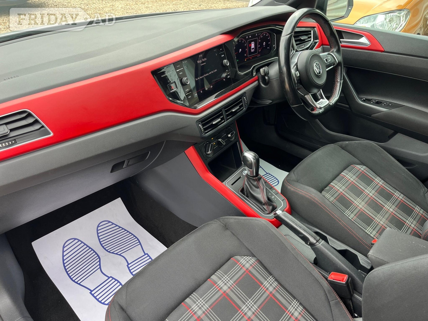 Volkswagen Polo 2020 - Cars in Farnham