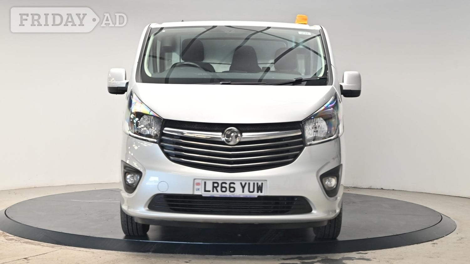 Vauxhall Vivaro Cullompton