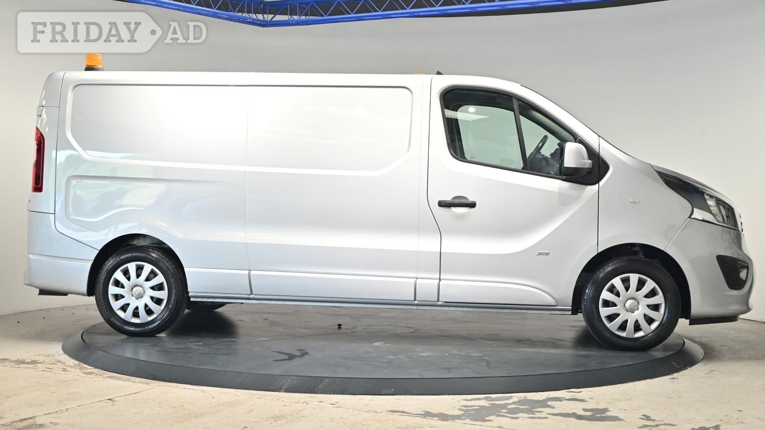 Vauxhall Vivaro 2016 - Vans & Commercial Vehicles in Cullompton