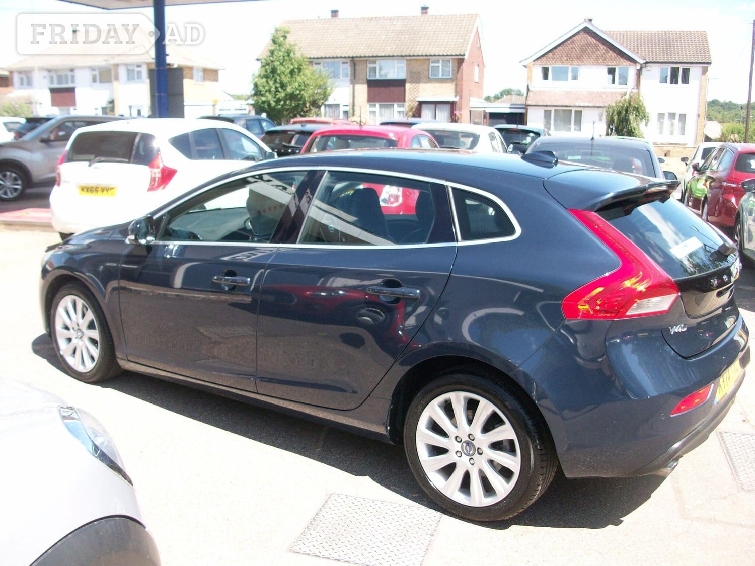 Volvo V40 2014 - Cars in Eastleigh